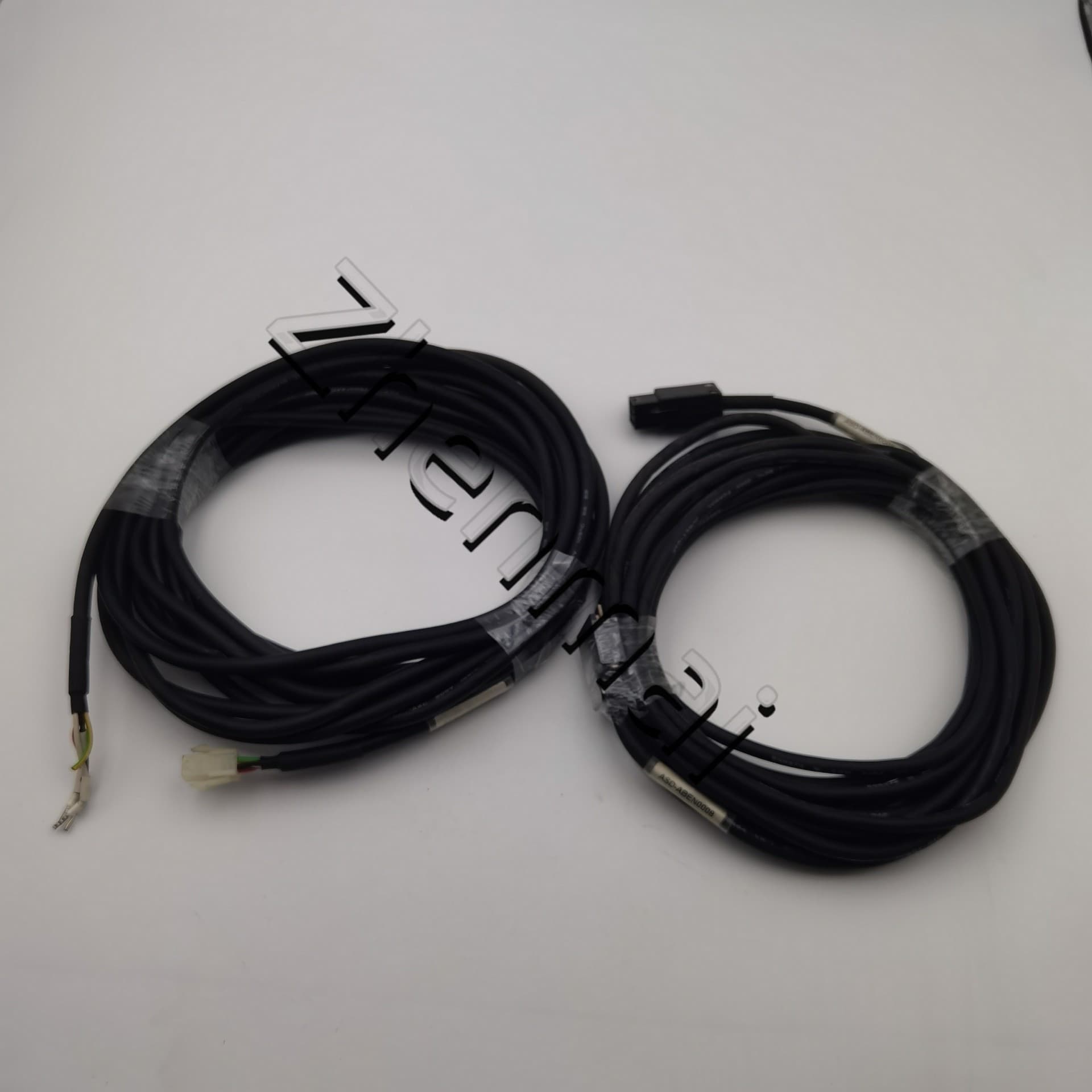 100% nuevo, original y genuino, servomotor Delta ASD-ABEN0008, convertidores de frecuencia