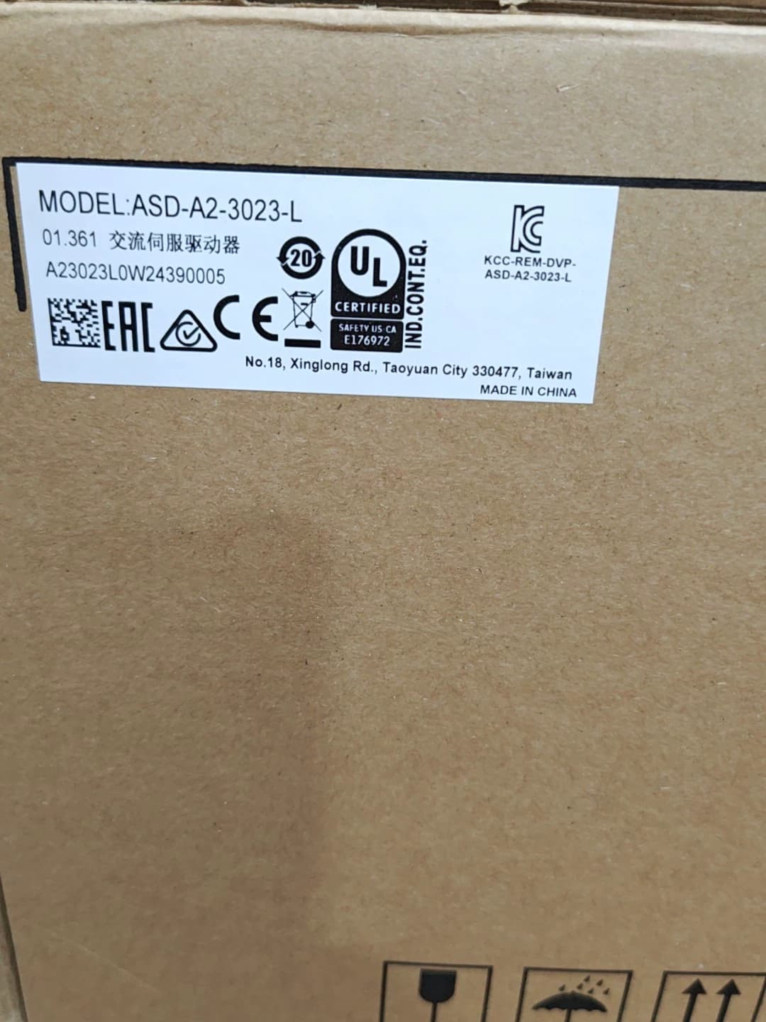 100% nuevo, original y genuino, servomotor Delta ASD-B3-3023-L, convertidores de frecuencia