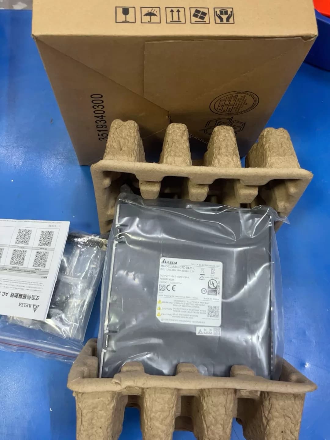 100% nuevo, original y genuino, servomotor Delta ASD-E3-0421-L, convertidores de frecuencia