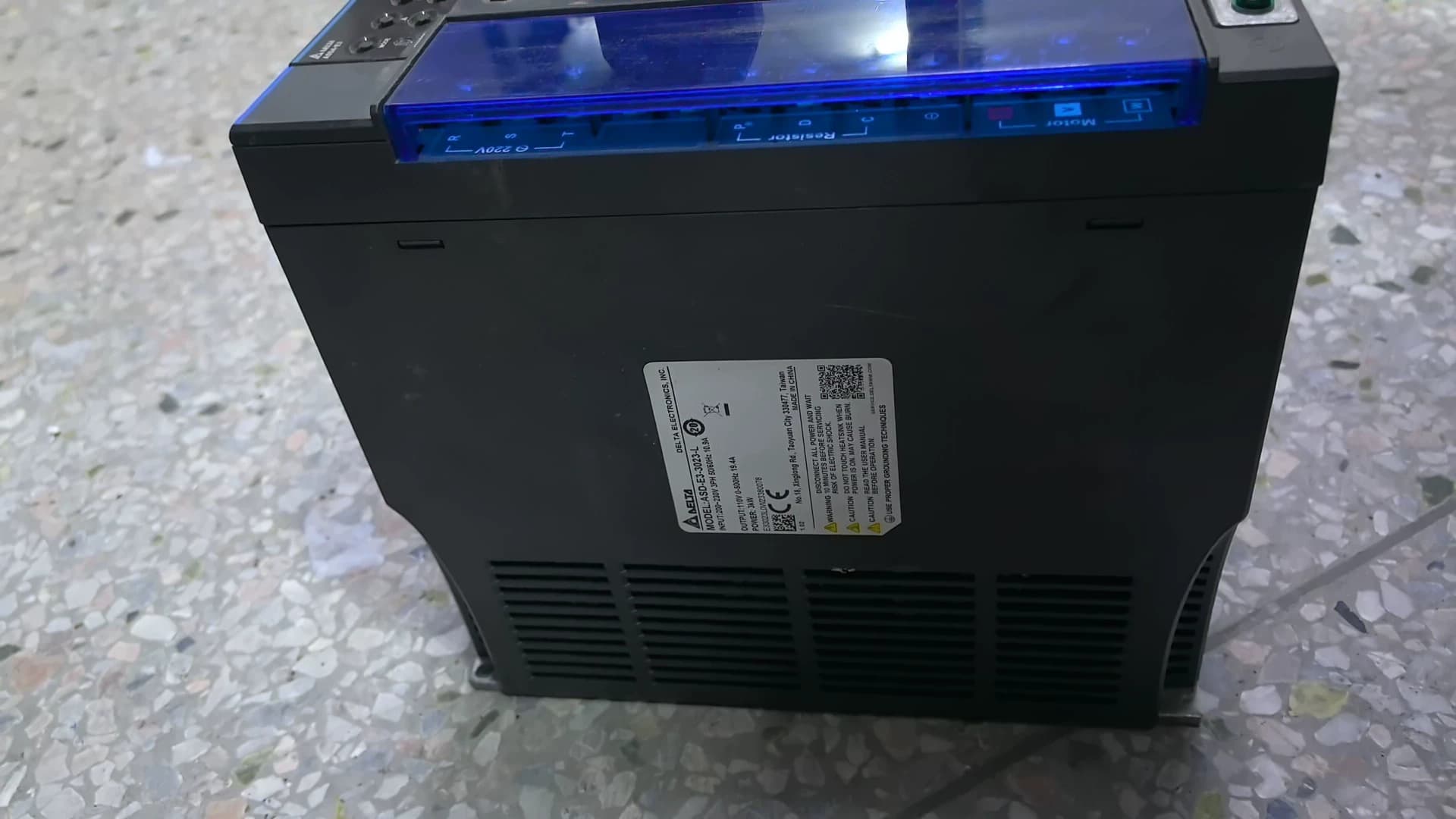 100% nuevo, original y genuino, servomotor Delta ASD-E3-3023-L, convertidores de frecuencia
