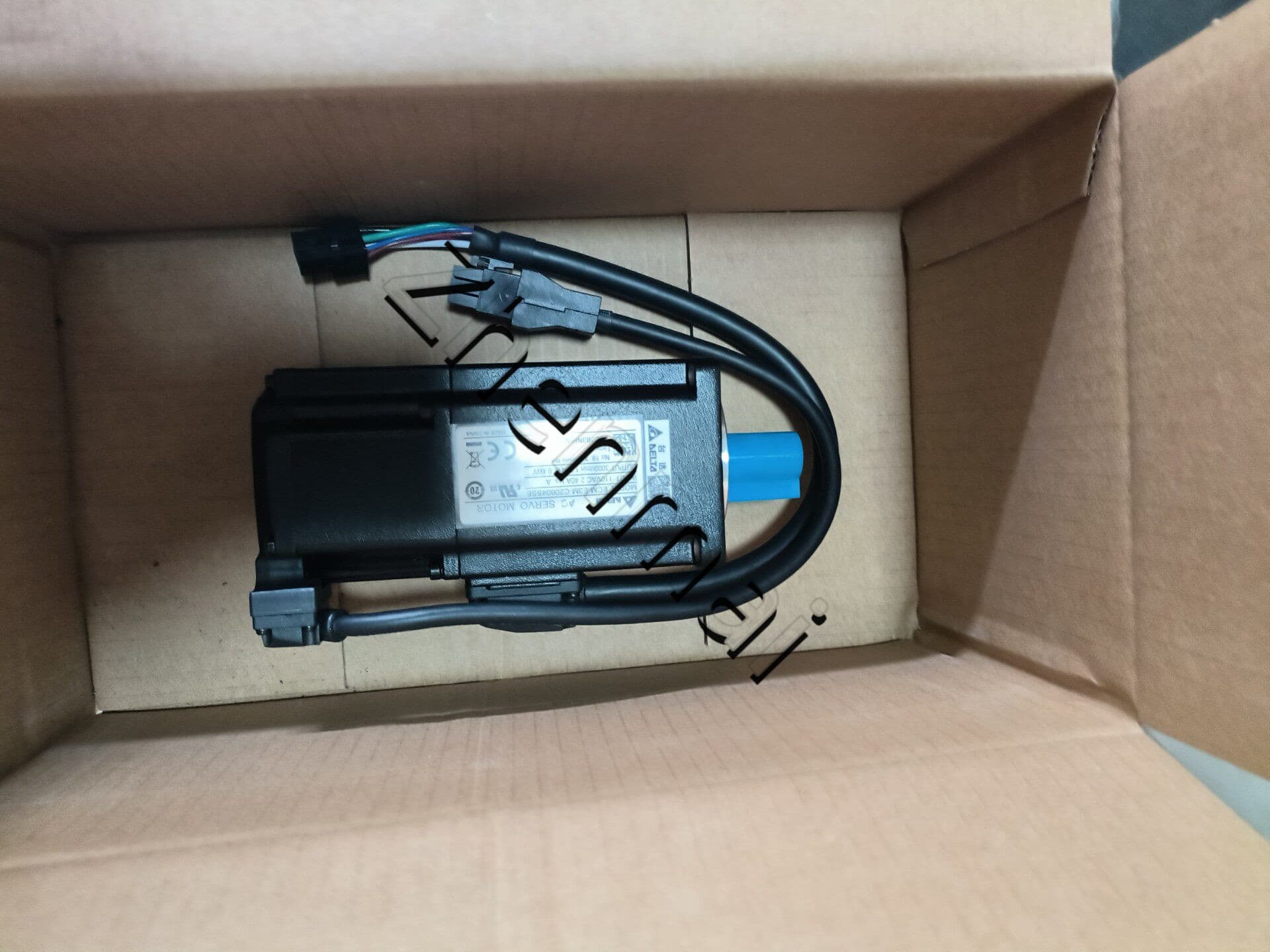 100% nuevo, original y genuino, servomotor Delta ECM-E3M-C20604SSE, convertidores de frecuencia