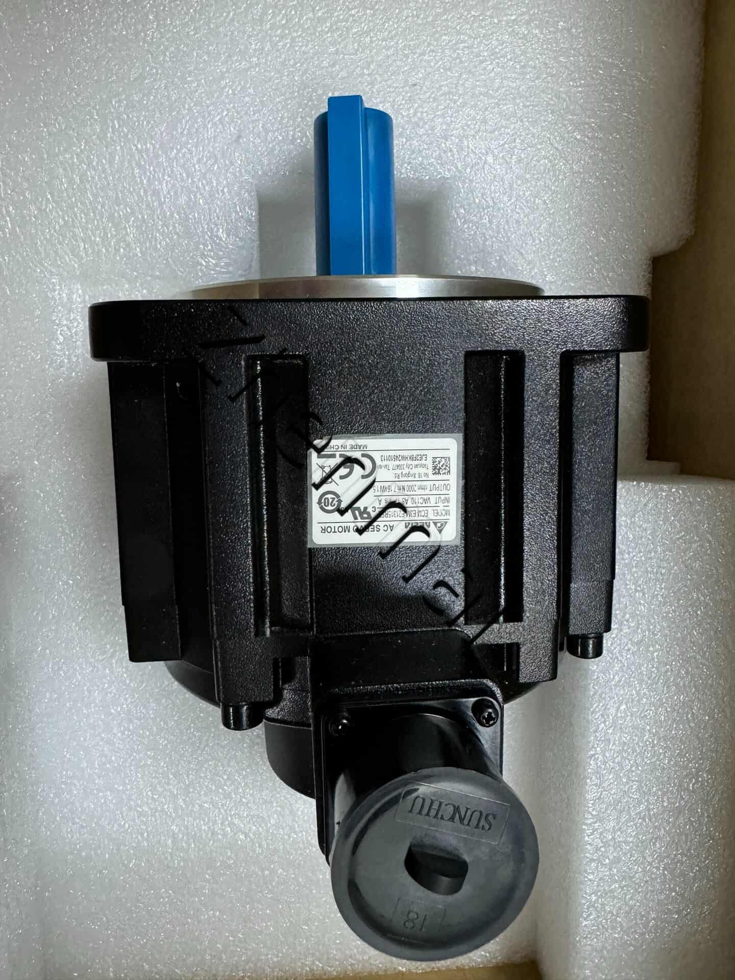 100% nuevo, original y genuino, servomotor Delta ECM-E3M-E21315RSE, convertidores de frecuencia