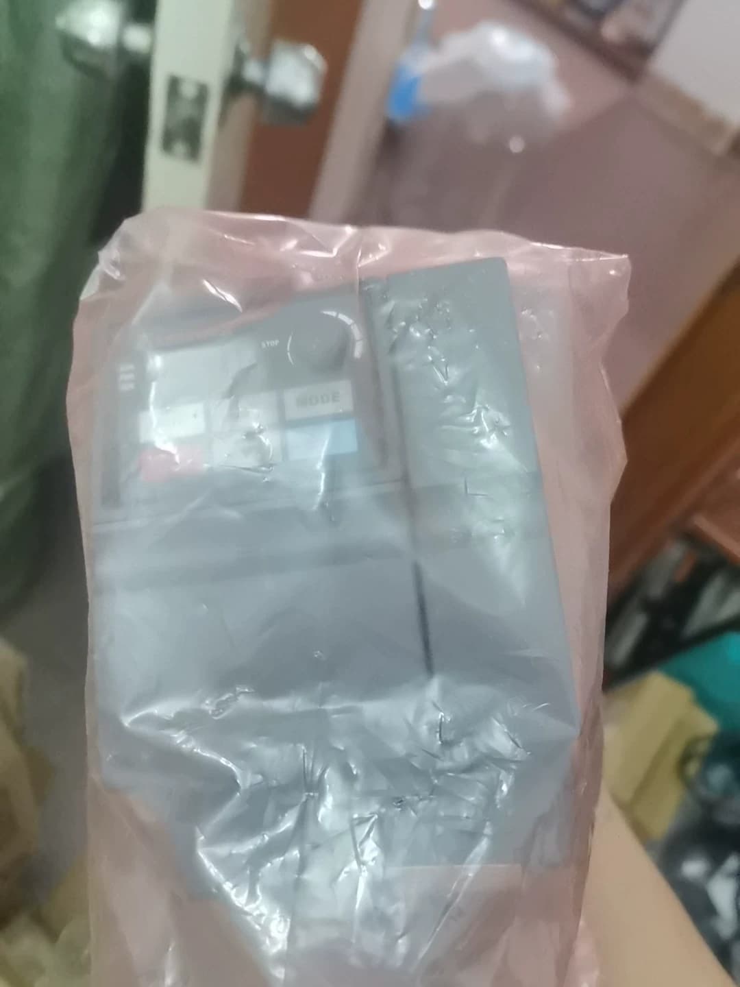 100% nuevo, original y genuino, servomotor Delta VFD022EL21W, convertidores de frecuencia