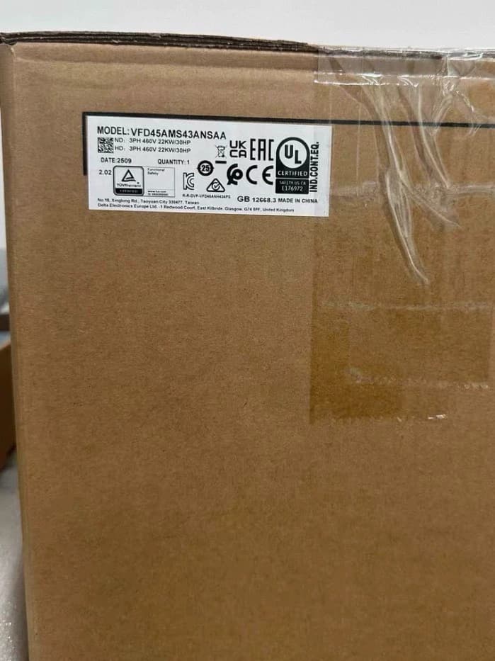 100% nuevo original y genuino Delta VFD45AMS43ANSAA 380V/22KW Convertidores de frecuencia Servomotor