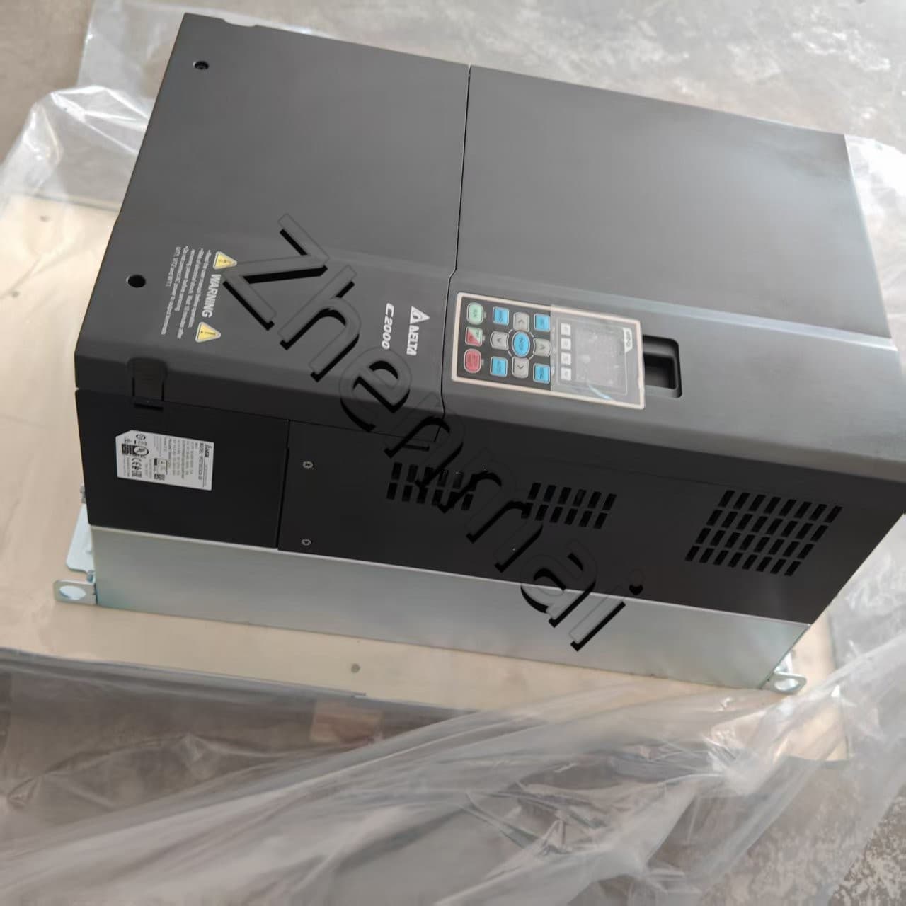 100% nuevo, original y genuino, servomotor Delta VFD750C43A-00, convertidores de frecuencia