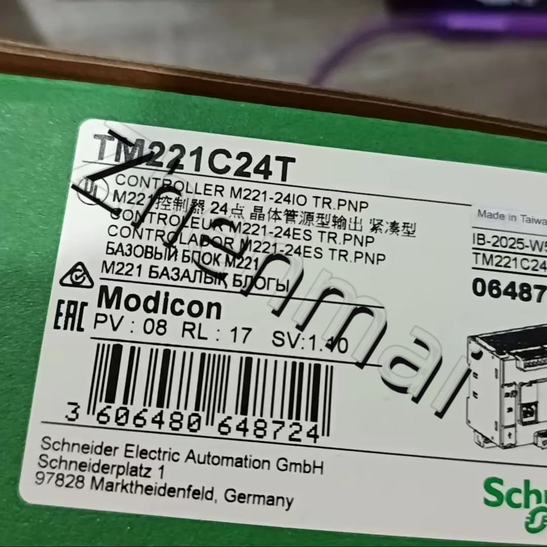 Convertidores de frecuencia, disyuntores, contactores y dispositivos de protección 100% nuevos, originales y genuinos Schneider TM221CE24T