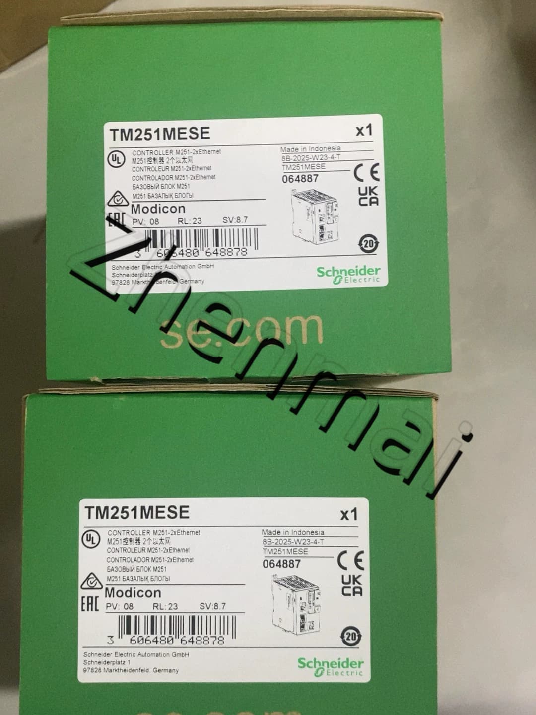 Convertidores de frecuencia, disyuntores, contactores y dispositivos de protección Schneider TM251MESE 100% nuevos, originales y genuinos