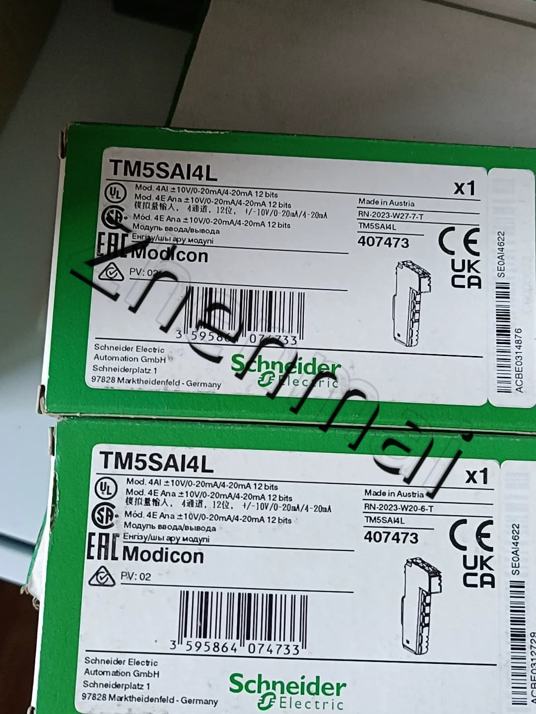 Convertidores de frecuencia, disyuntores, contactores y dispositivos de protección Schneider TM5SAI4L 100% nuevos, originales y genuinos