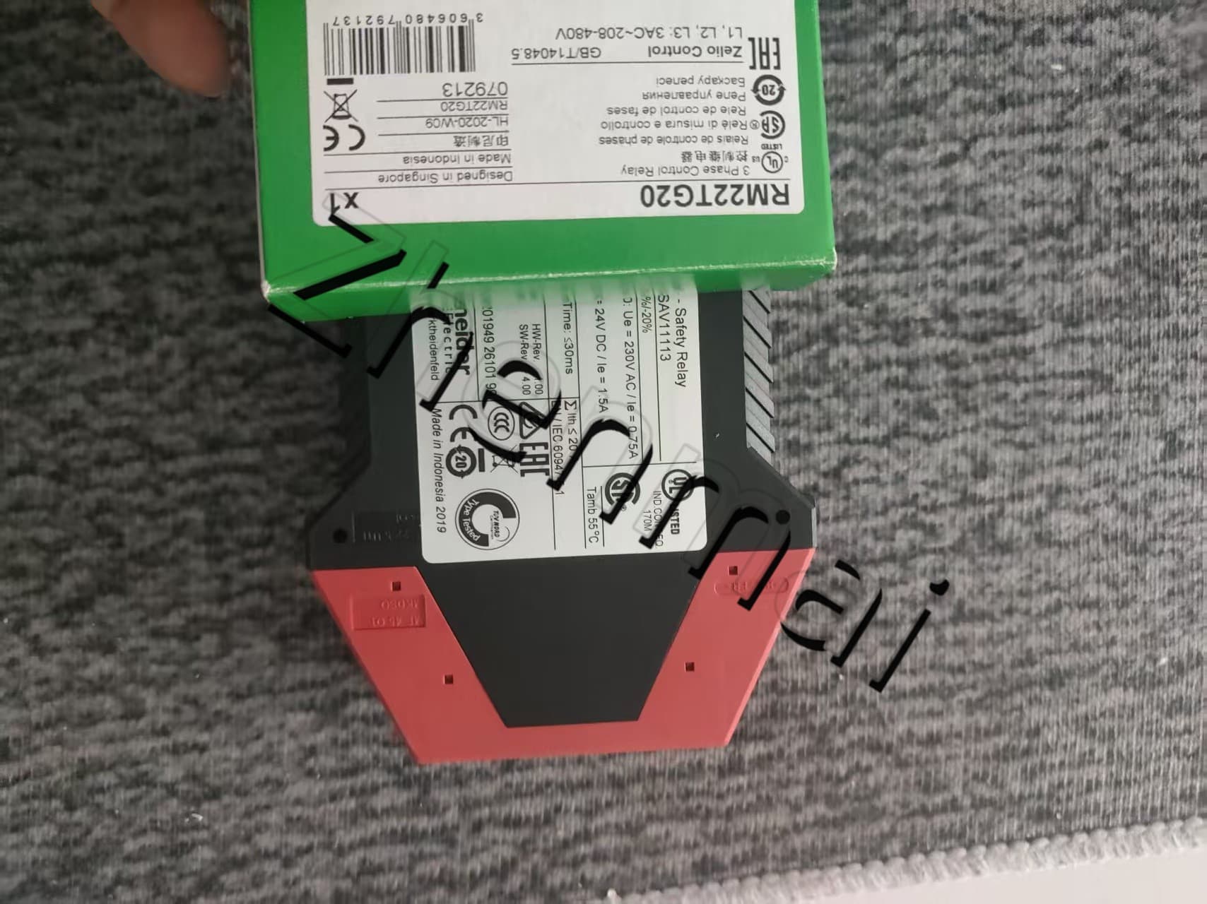 100% nuevo, original y genuino Schneider XPSAV11113 Convertidores de frecuencia, disyuntores, contactores, dispositivos de protección