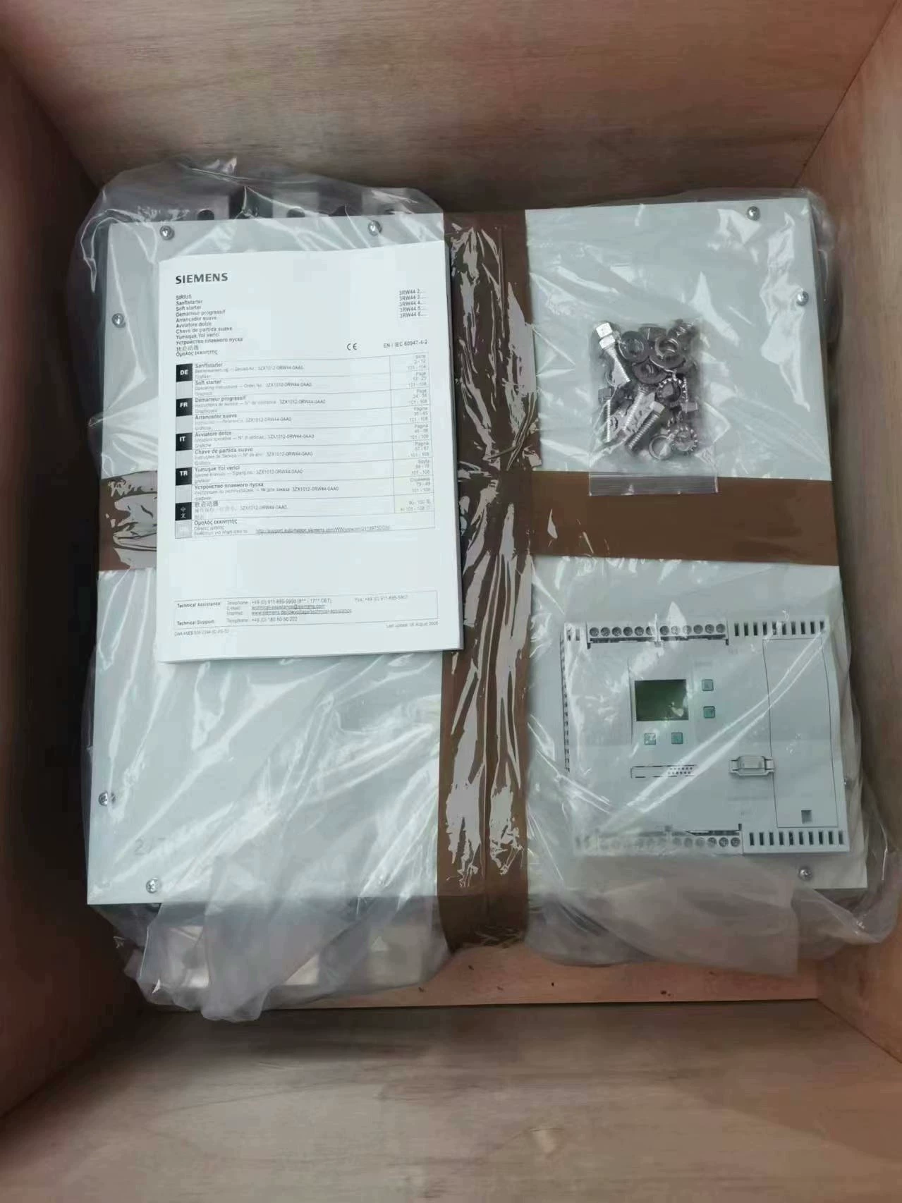 Arrancador suave Siemens 3RW4465-6BC44 nuevo, genuino y directo de fábrica ARRANCADOR SUAVE SIRIUS