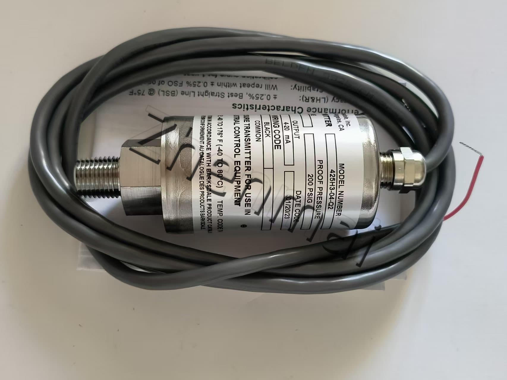 Nuevo y Original Barksdale 425H3-04-Q2 sensor de presión interruptor de nivel interruptor de flujo interruptor de presión envío rápido