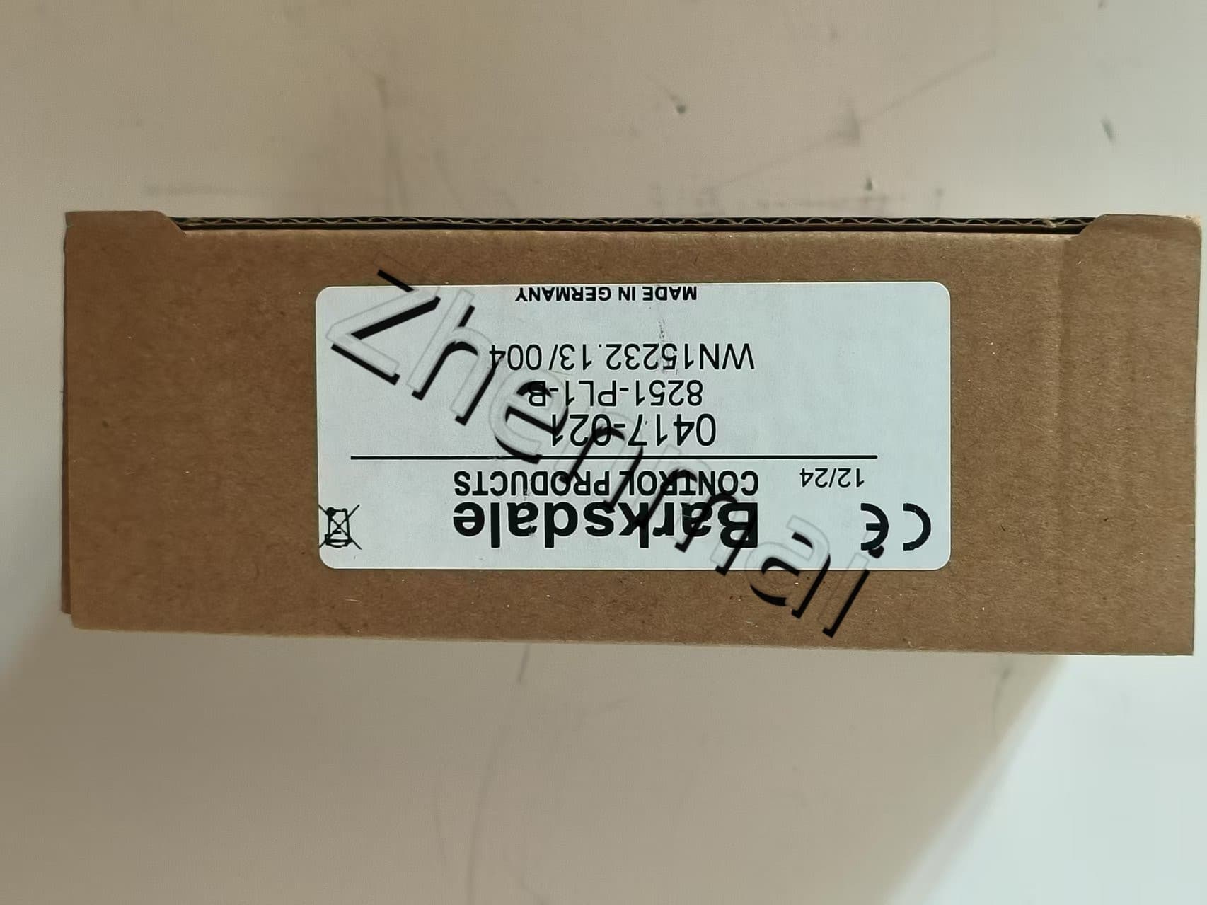 Nuevo Original Barksdale 8251-PL1-B 0417-021 sensor de presión interruptor de nivel interruptor de flujo interruptor de presión envío rápido