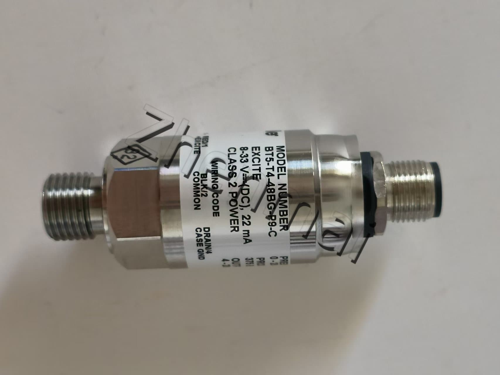 Nuevo y Original Barksdale BT5-T4-48BG-P9-C sensor de presión interruptor de nivel interruptor de flujo interruptor de presión envío rápido