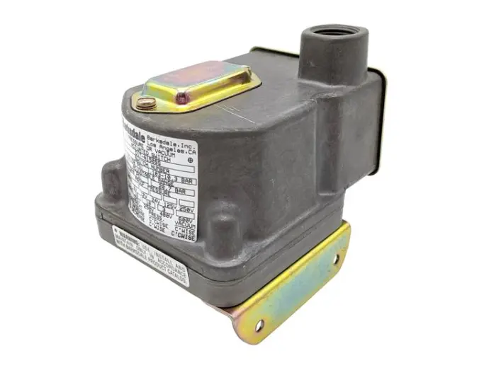 Nuevo y Original Barksdale D1T-H2SS sensor de presión interruptor de nivel interruptor de flujo interruptor de presión envío rápido