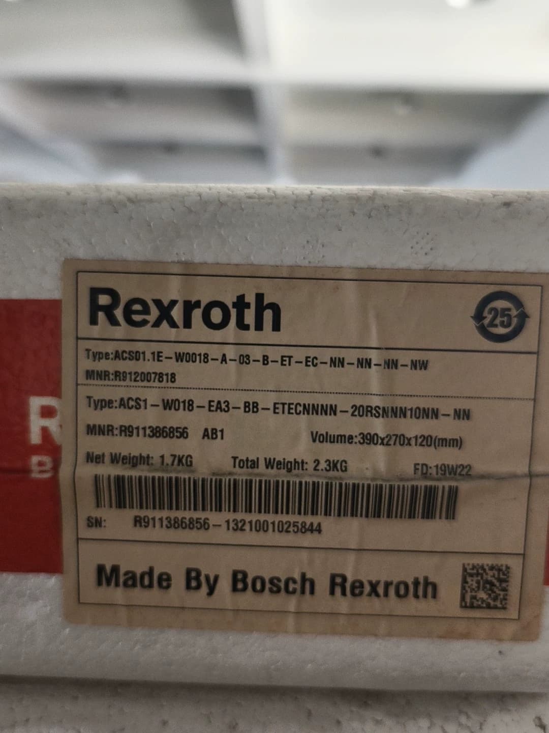 Nuevo servomotor Original Bosch Rexroth ACS1-WO18-EA3-BB-ETECNNNN-20RSNNN10NN-NN servomotor envío rápido