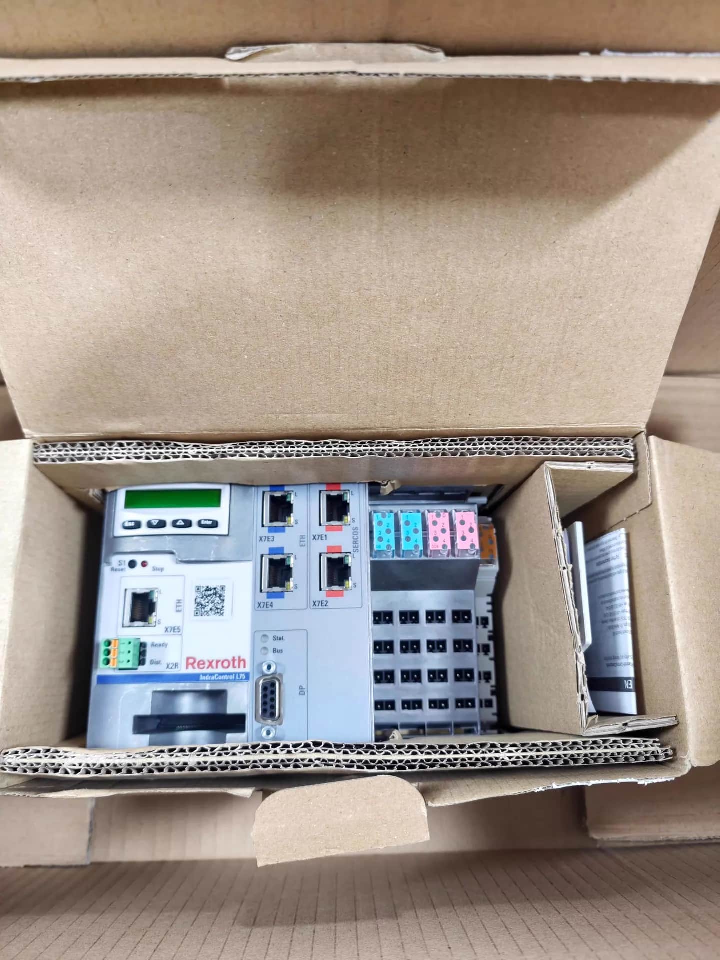 Nuevo servomotor Original Bosch Rexroth CML75.1-3P-900-NA-NNNN-NW servomotor envío rápido