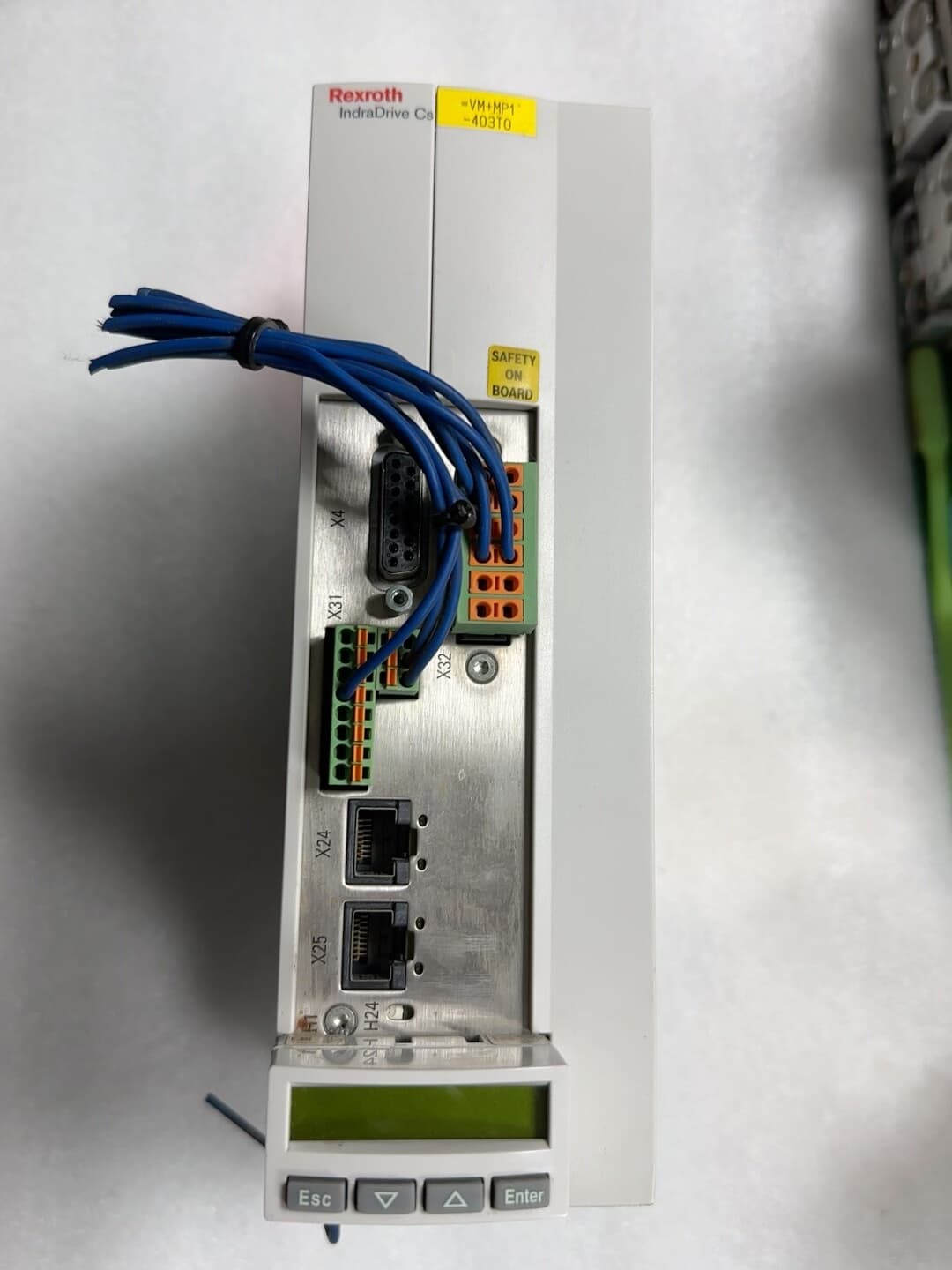 Nuevo servomotor Original Bosch Rexroth HCS01.1E-W0018-A-03-B-ET-EC-NN-L4-NN-FW servomotor envío rápido