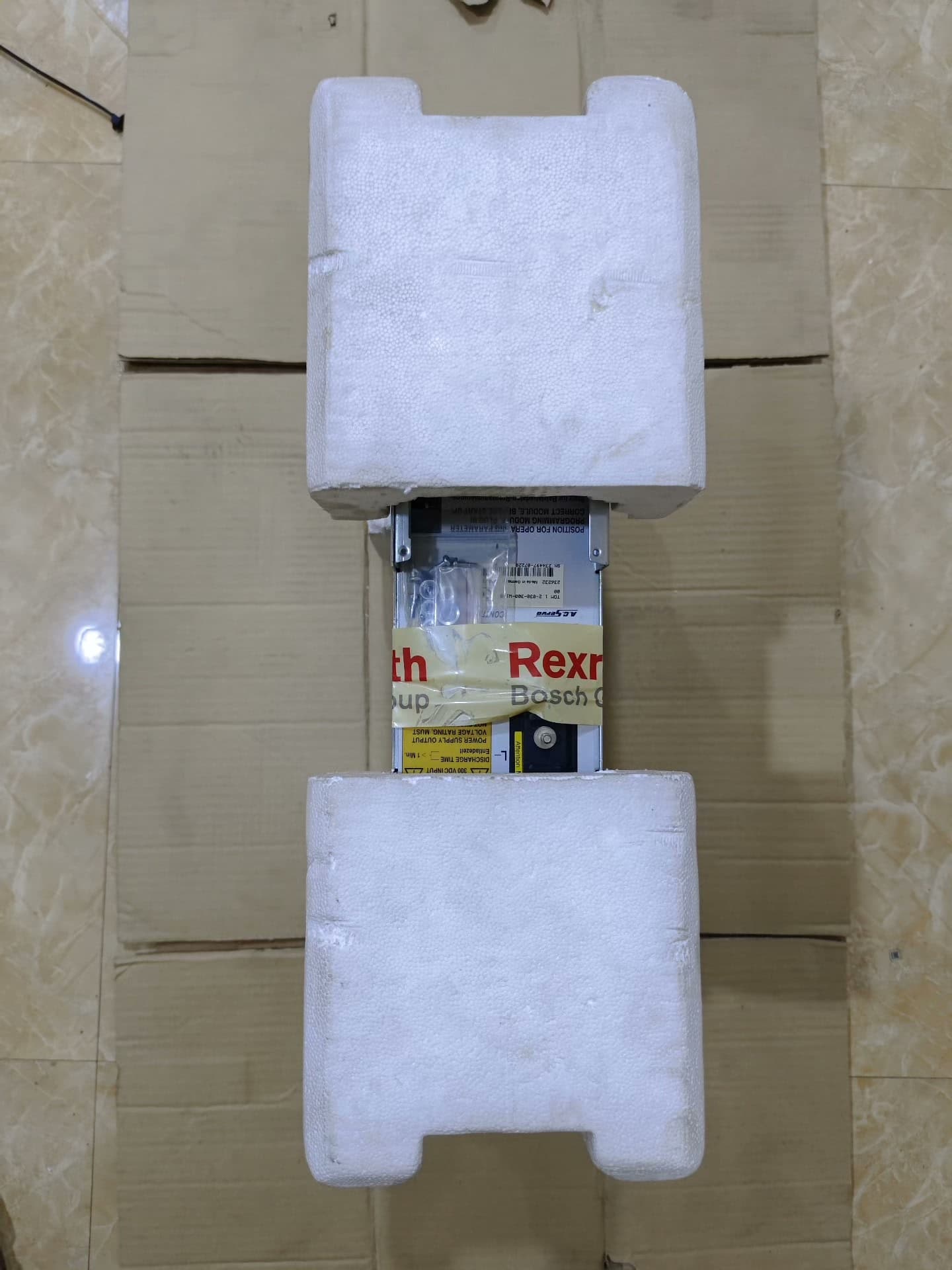Nuevo servomotor Original Bosch Rexroth TDM 1,2-030-300-W1-000 R91123623 servomotor envío rápido