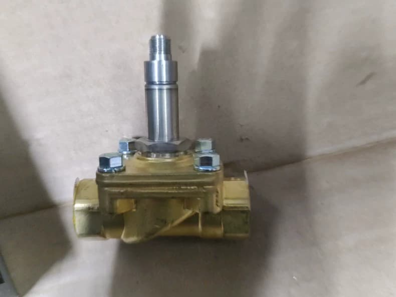 Nuevos servoaccionamientos originales Parker 221G15, servoaccionamientos de frecuencia variable, controladores de servomotores, envío rápido