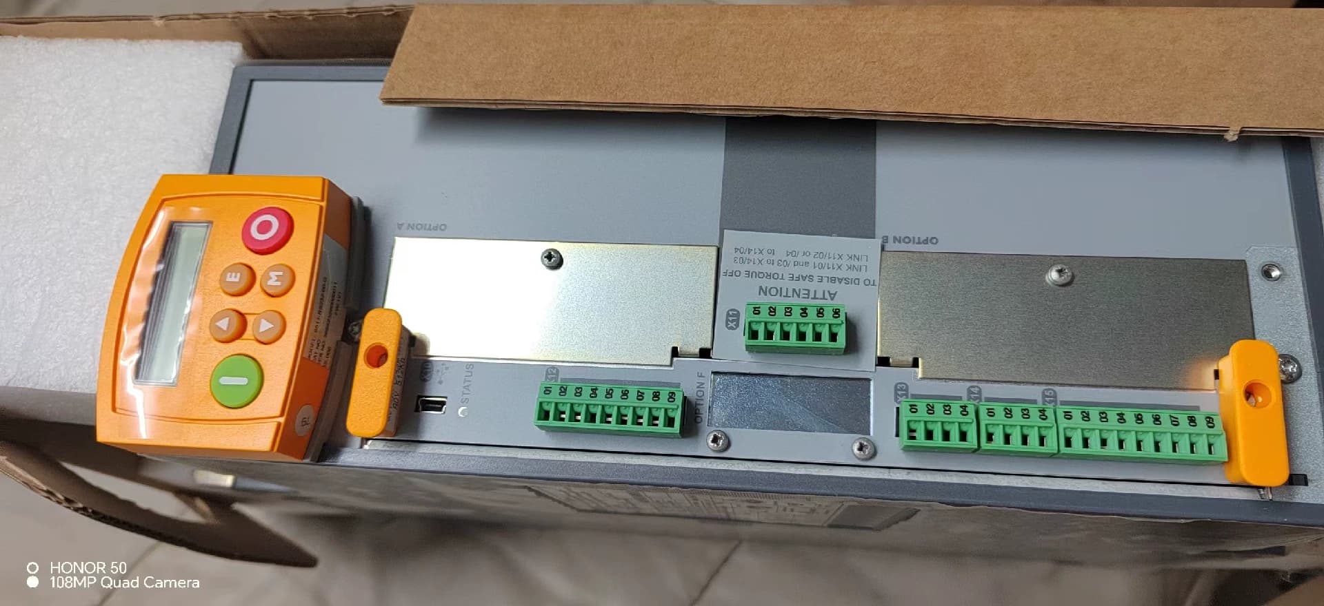 Nuevo y original Parker 890SD-532590D0-B00-1A000 Servoaccionamientos de frecuencia variable servomotores controladores Envío rápido
