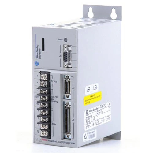 Servoaccionamiento digital universal original Allen-Bradley 1398-DDM-005 Ultra 100 Entrega rápida