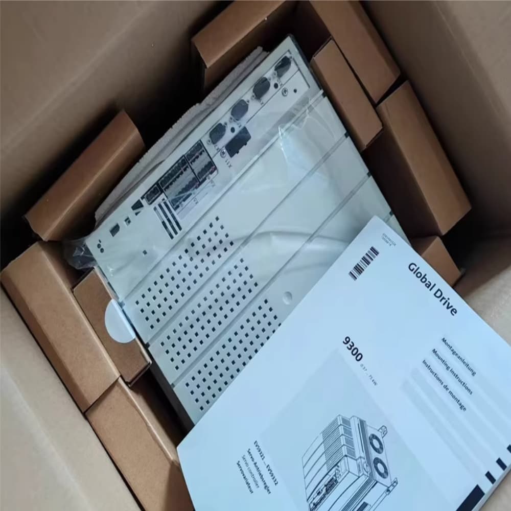 Nuevo y genuino módulo de E/S industrial Lenze E82ZAFSC FedEx DHL envío rápido
